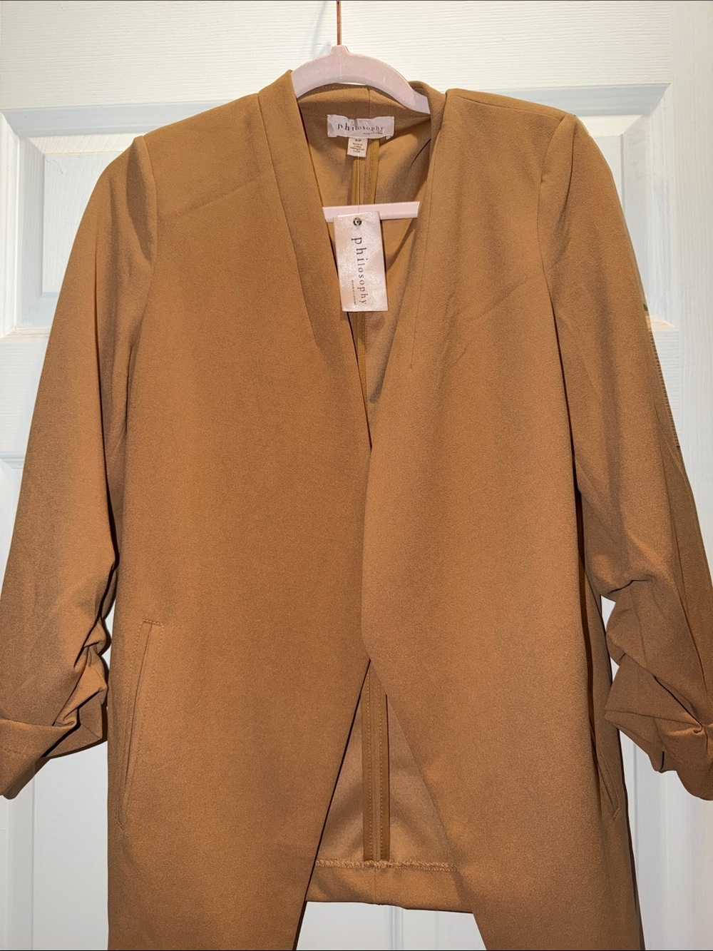 PHILOSOPHY camel brown open front blazer